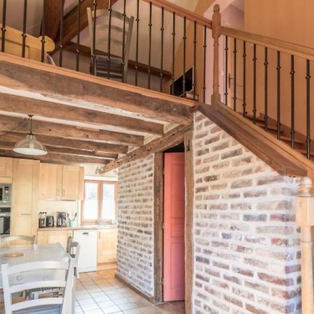 Les Pins - Maison Avec Parking Ferme Et Jardin Commun Au Calme Saint-Prix  Екстер'єр фото