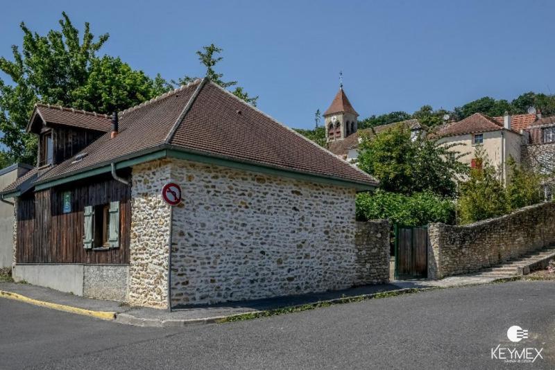 Les Pins - Maison Avec Parking Ferme Et Jardin Commun Au Calme Saint-Prix  Екстер'єр фото